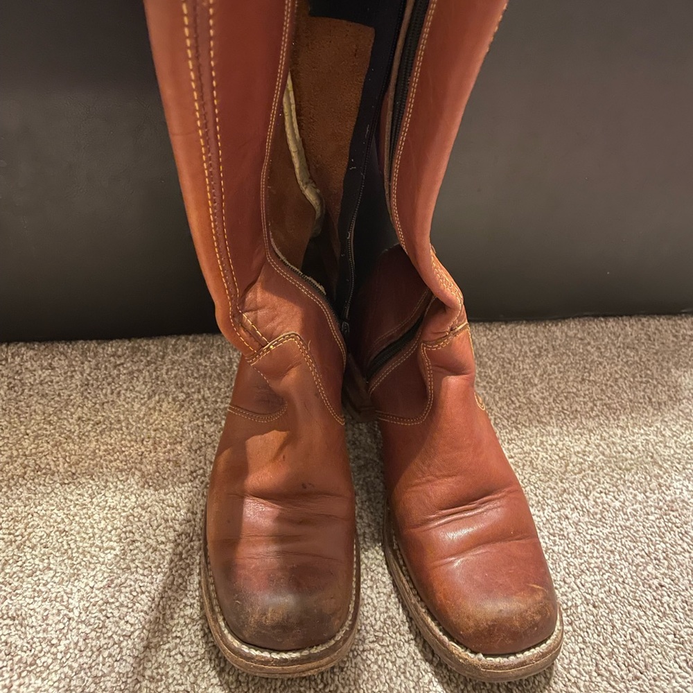 Acme Boots